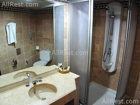 Ozcelik Hotel 6
